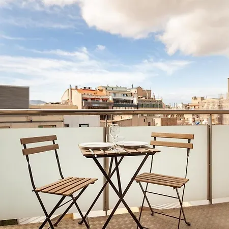 Plaça Catalunya Luxurious 2bedroom with balcony * Barcelone