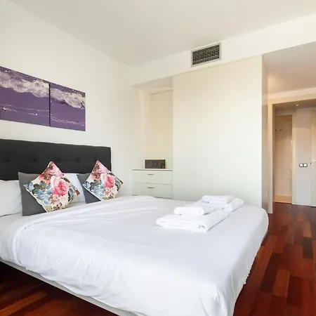 Placa Catalunya Modern 2Bedroom With Balcony