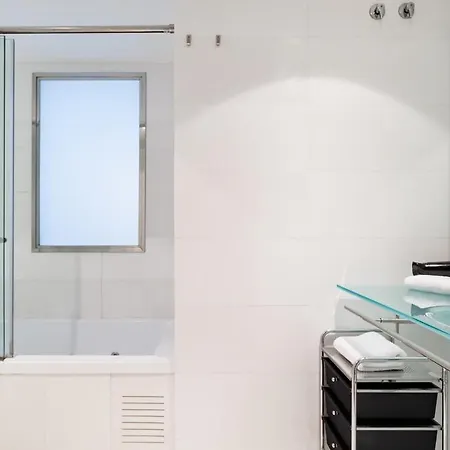 Placa Catalunya Modern 2Bedroom With Balcony * Barcelona